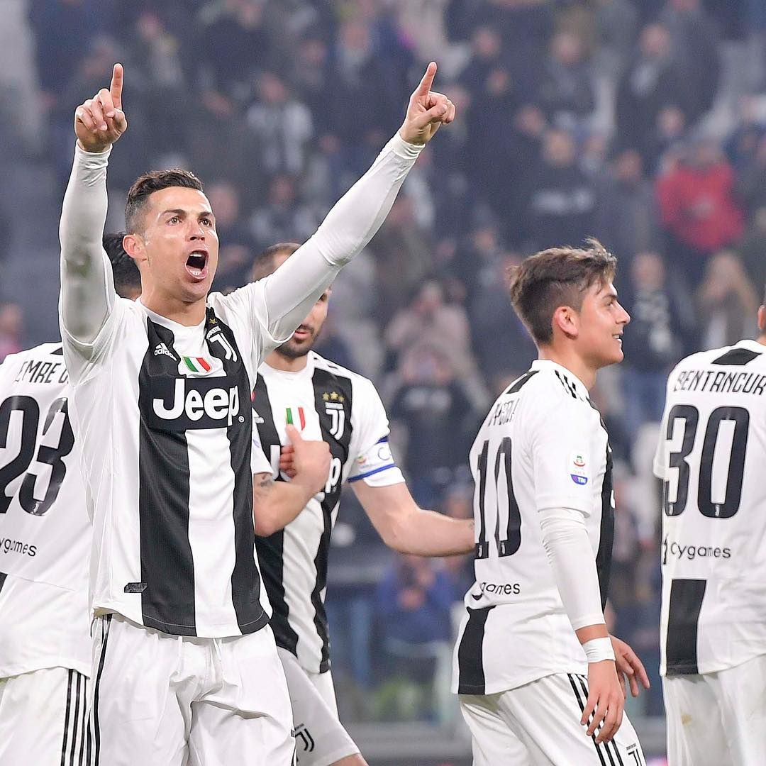 梅西一年三大MVP！造进球74个！快踢满全场还能边线一过四！（梅西一年揽三大MVP，参与74球；近乎全勤仍上演边线一挑四）