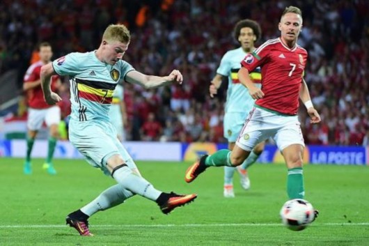 泰山纪念建队32周年，队史5次夺顶级联赛冠军，8次足协杯冠军（泰山队32周年：队史顶级联赛5冠、足协杯8冠）