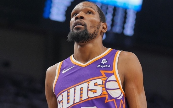 帕福斯主帅：我们跟不上尤文的节奏；希望踢切尔西时能拿积分（帕福斯主帅直言难追尤文节奏，期待对阵切尔西抢分）