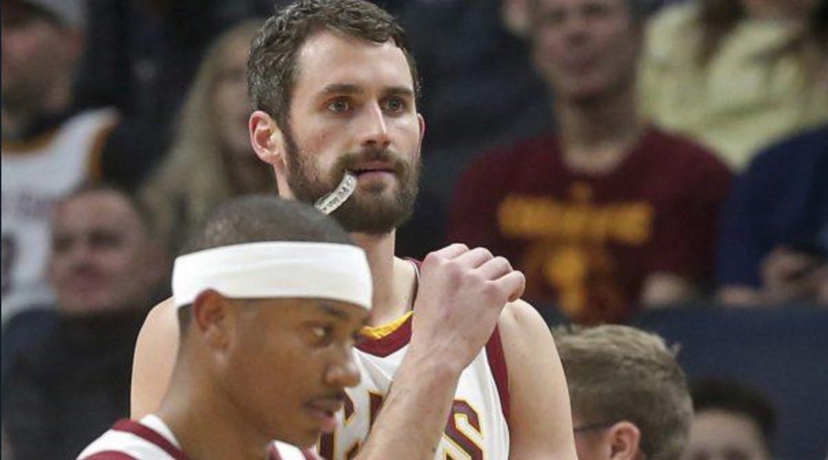 拜仁本赛季德甲首次落后，也是首次在上半场丢球（拜仁本赛季德甲首度落后，亦首次上半场被破门）