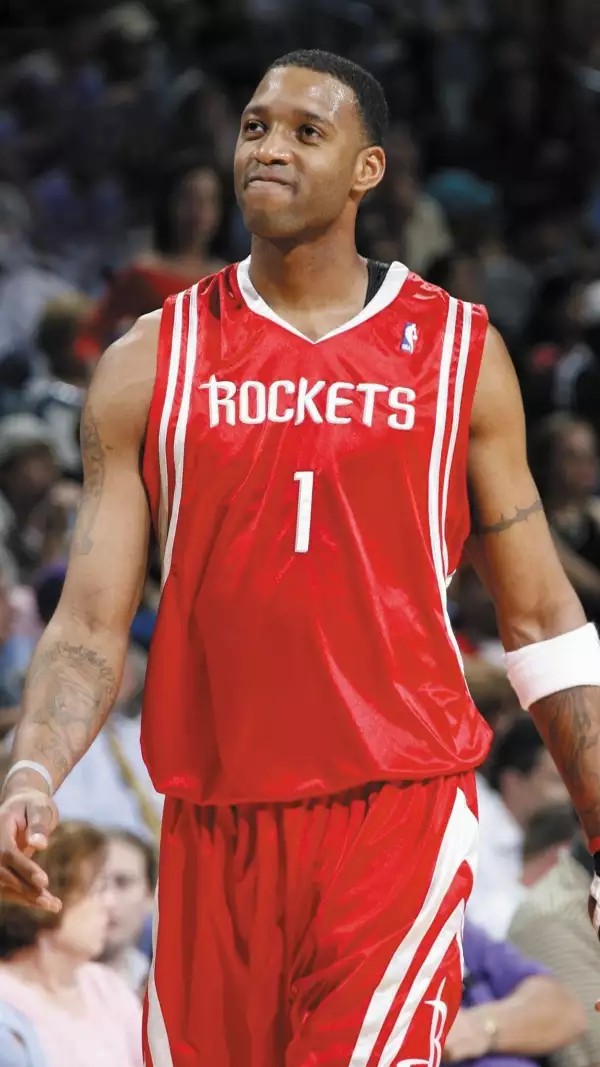 拉齐奥vs莱切：罗马尼奥利、贡多齐首发，卡马尔达、索蒂尔出战（拉齐奥迎战莱切：罗马尼奥利、贡多齐首发，卡马尔达、索蒂尔登场）