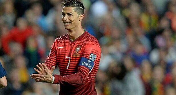 德佬：那不勒斯比去年更强；我喜欢意大利诺这样的教练（德佬：今年的那不勒斯更强；我欣赏像意大利诺这样的主帅）