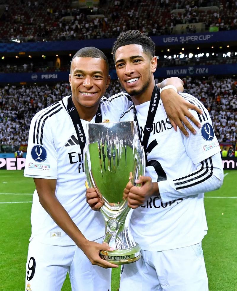 B席：今天我们的进攻始终没有效率，技战术层面出了问题（B席：本场进攻效率低下，技战术环节出现问题）