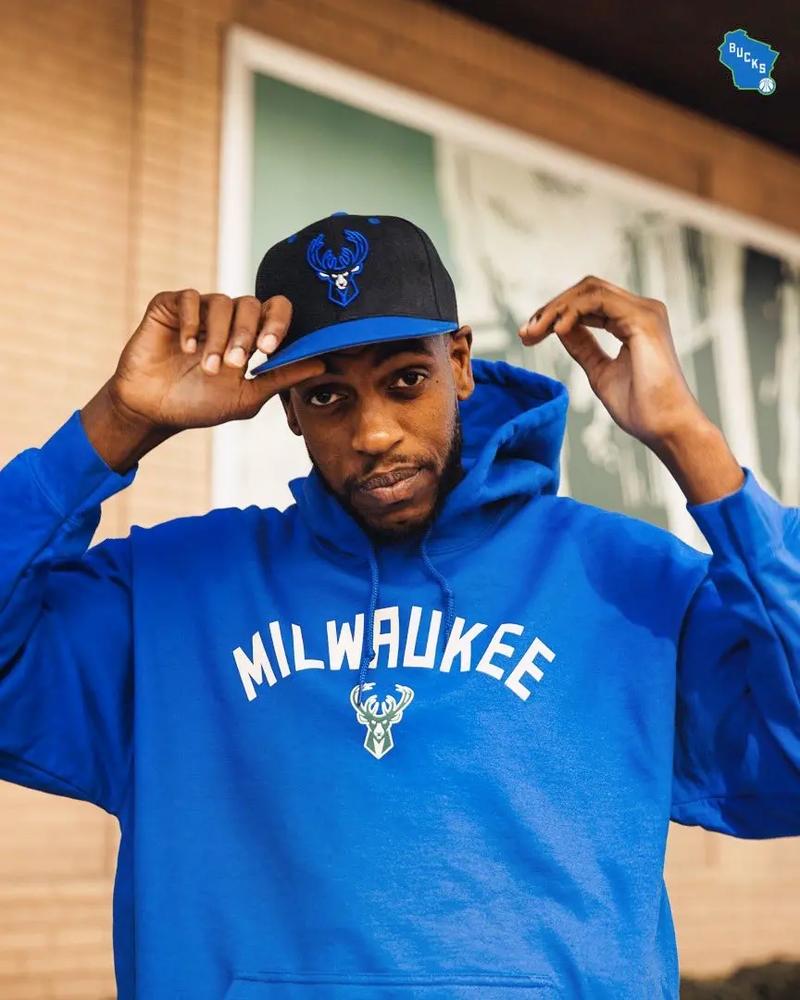 半场战报：葡萄牙体育2-0布鲁日，路易斯-苏亚雷斯传射（半场快讯：葡萄牙体育2-0布鲁日，路易斯-苏亚雷斯一传一射）