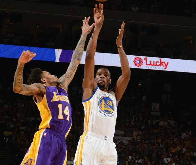 体育西甲：帕拉松 恩卡特点球命中 巴列卡诺客场2-0 阿尔梅里亚