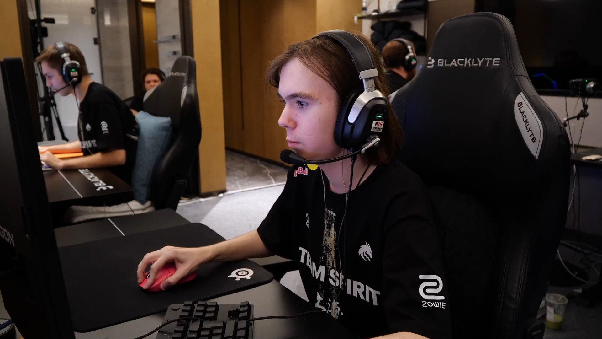 员的综合素 员的综合素